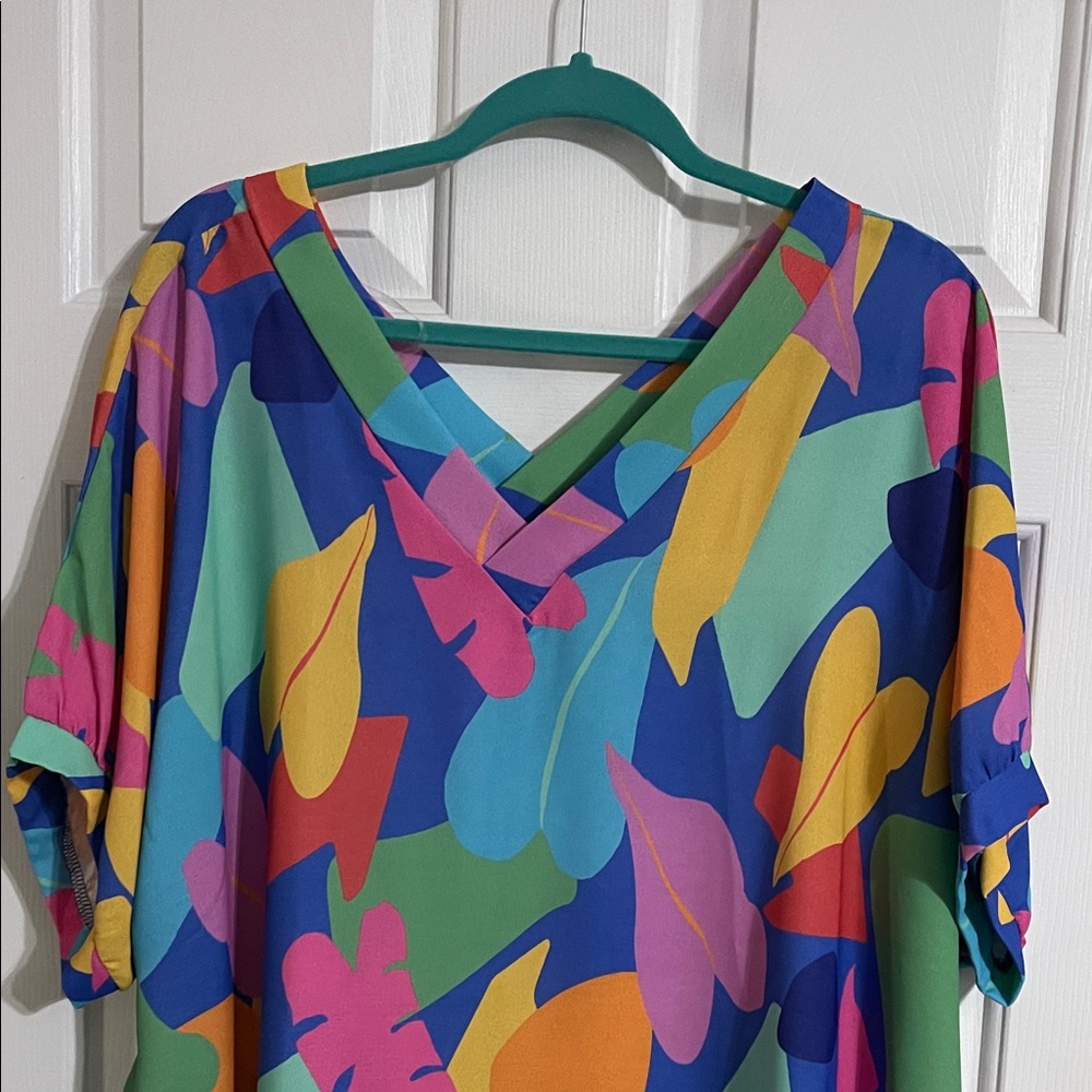 First Love Multicolor V-Neck Leaf Print Blouse - Picture 4 of 5
